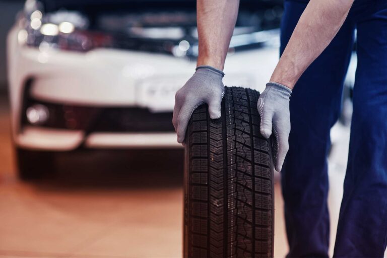 Towing Service East London – 24/7 Tow Truck